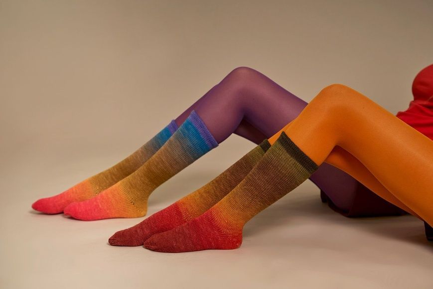HARMONIOUS SOCKS Laines du Nord пряжа шкарпеткова 75% вовна, 25% нейлон 100г/420м градієнт 1 1hs фото